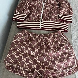 Gucci women's set